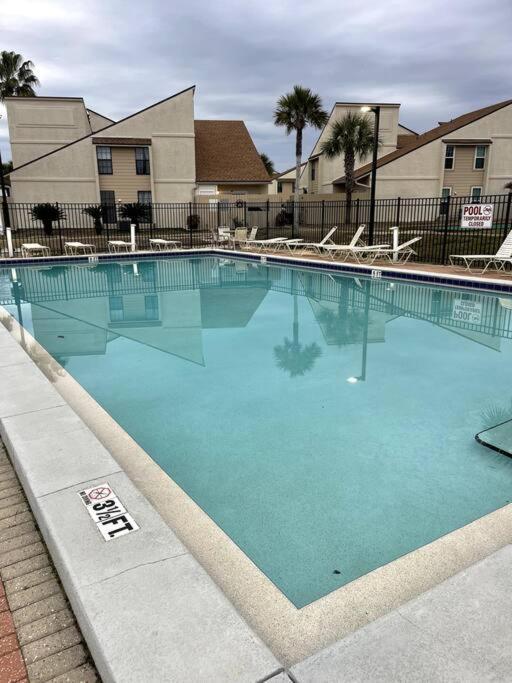 Lazy Palm 4 Pools Short Walk To Beach! Sleeps 5! Panama City Beach Exterior foto